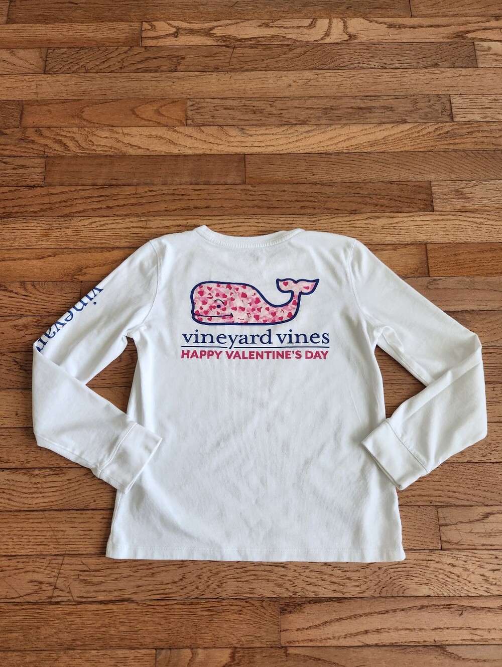 Girls vineyard vines Valentine's Day Shirt Size Medium (10-12)